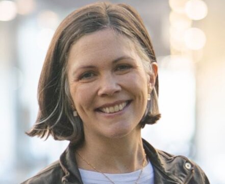 Kristen Smithson headshot